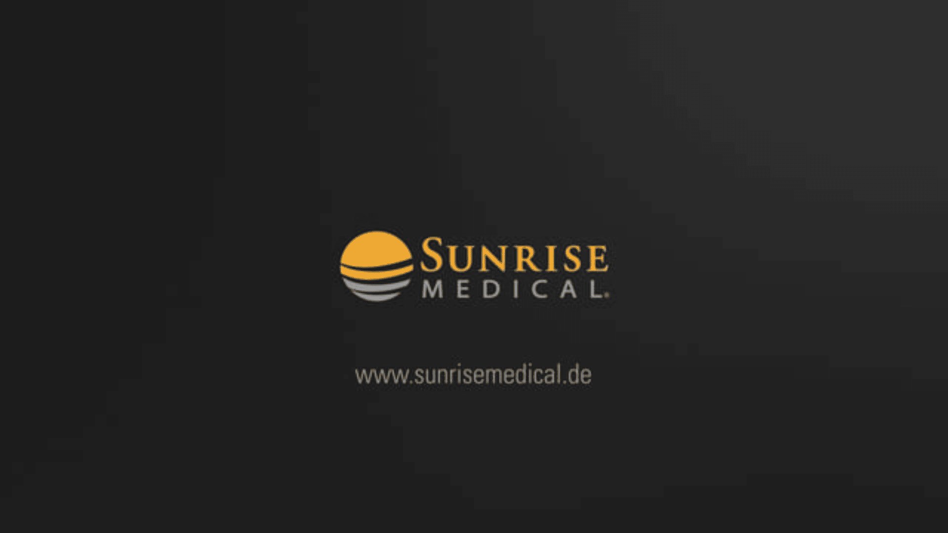 Sunrise Medical-Logo mit einer gelben Halbsonnen-Grafik über dem Text SUNRISE MEDICAL. Die Website www.sunrisemedical.de erscheint darunter auf schwarzem Hintergrund.