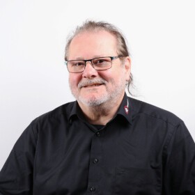 Bernd Knauer
